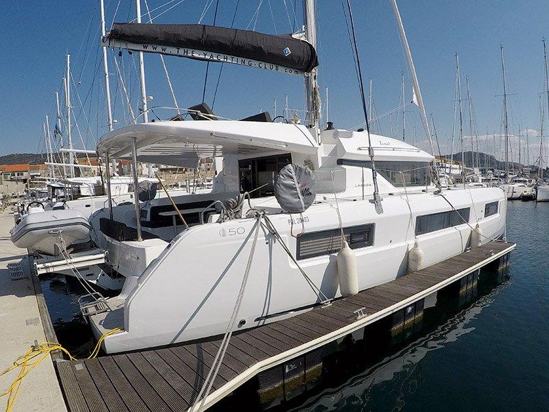 Photo #1 - Lagoon 50 - 6 + 1 cab. (Zuzo I) en Marina Mandalina - 31731