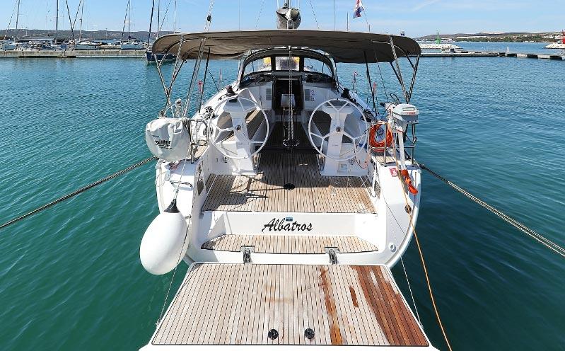 Photo #1 - Bavaria Cruiser 41S (Albatros) en Marina Hramina - 31752
