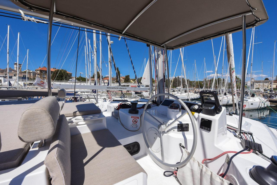 Fux 4 Sail - 1