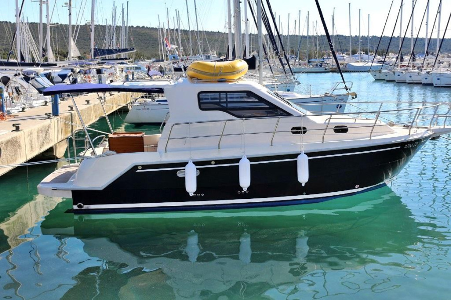 Photo #1 - Vektor 950 (Rava) in D-Marin Dalmacija Marina - 32228