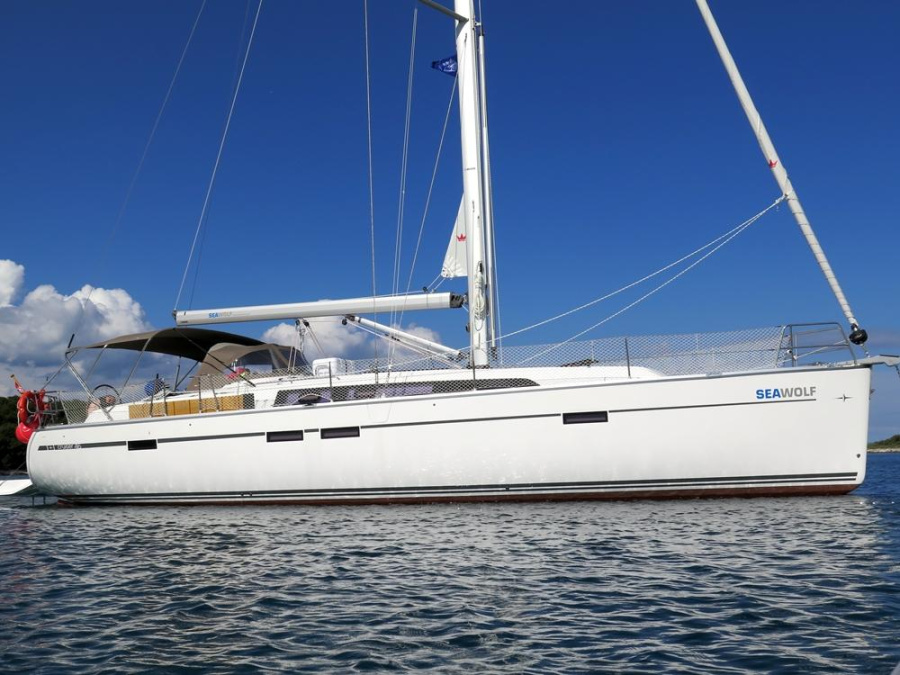 Photo #1 - Bavaria Cruiser 46 - 4 cab. (Seawolf) in Marina - 32328