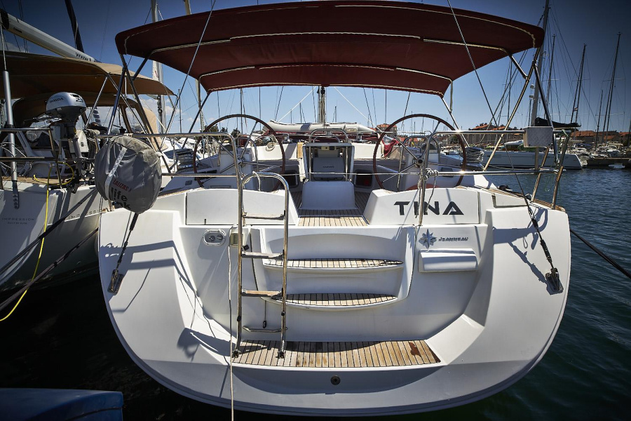 Photo #1 - Jeanneau 53 - 5 + 1 cab. (Tina) in Marina Kornati - 32521