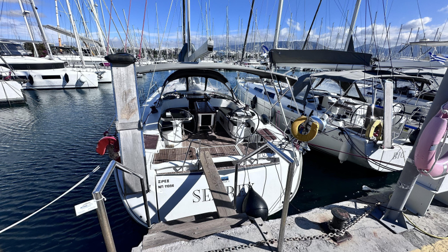 Photo #1 - Bavaria Cruiser 56 - 5 + 1 cab. (Searex) en Athens, Alimos marina - 32826