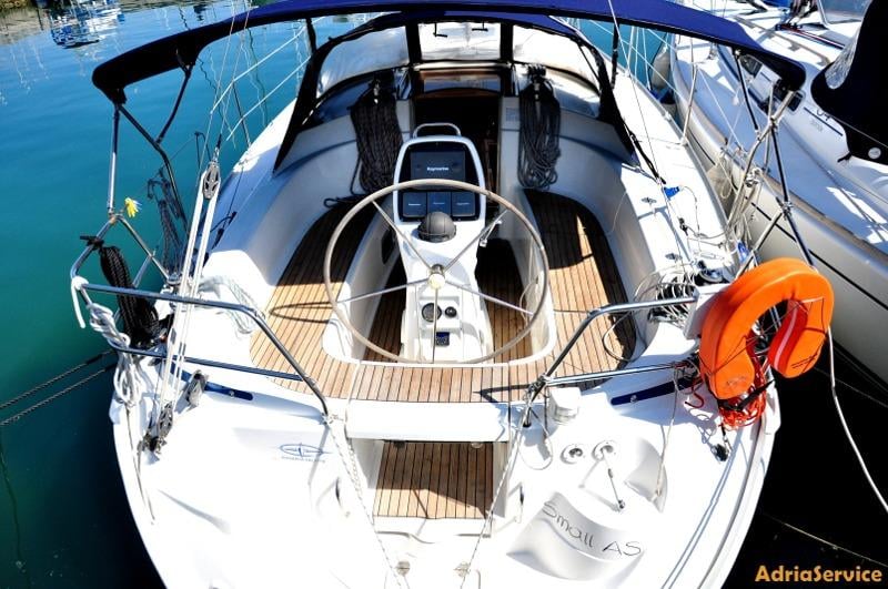 Photo #1 - Bavaria 33 Cruiser (Small AS) en  - 32869