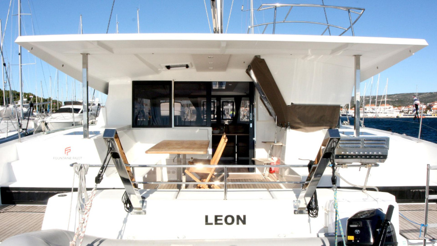 Photo #1 - Fountaine Pajot Lucia 40 - 4 cab. (Leon) in Marina Frapa - 32934