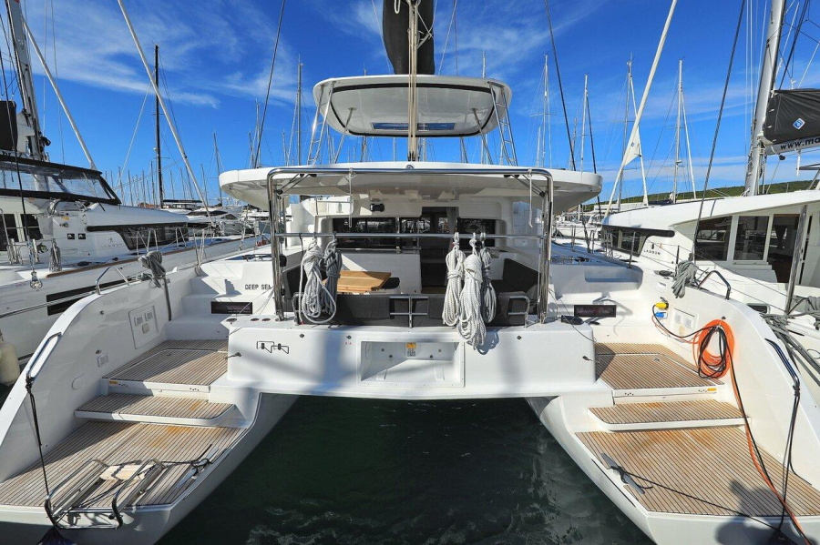 Photo #1 - Lagoon 46 - 4 + 2 cab. (Deepsea) in D-Marin Dalmacija Marina - 33434