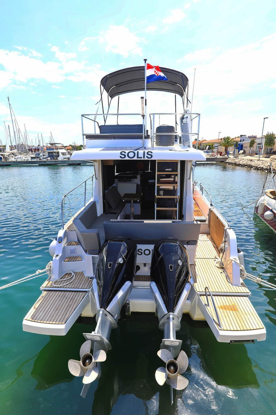 Solis - 2