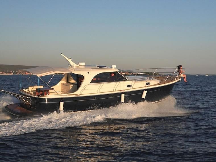 Photo #1 - Adriana 44 (Bianca) en D-Marin Dalmacija Marina - 34499