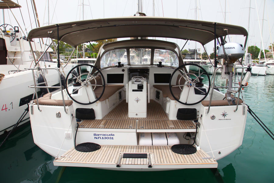 Photo #1 - Sun Odyssey 410 - 3 cab. (Barracuda) in Corfu, Benitses Port Yacht Marina - 34839