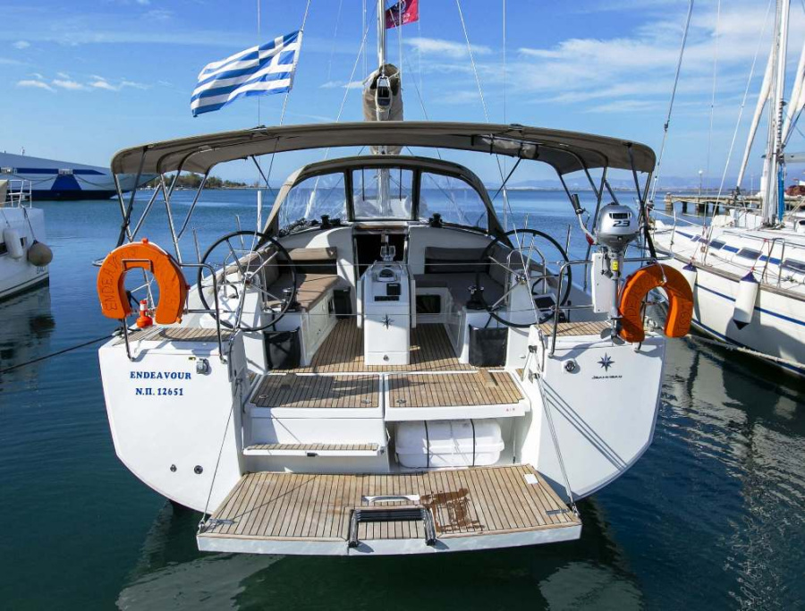 Photo #1 - Sun Odyssey 440 - 4 cab. (Endeavour) in Neo Klima Harbor - 34882