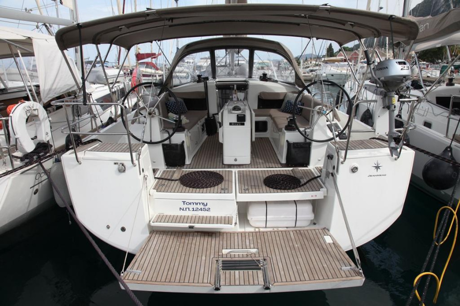 Photo #1 - Sun Odyssey 440 - 4 cab. (Tommy) in Corfu, Benitses Port Yacht Marina - 34904