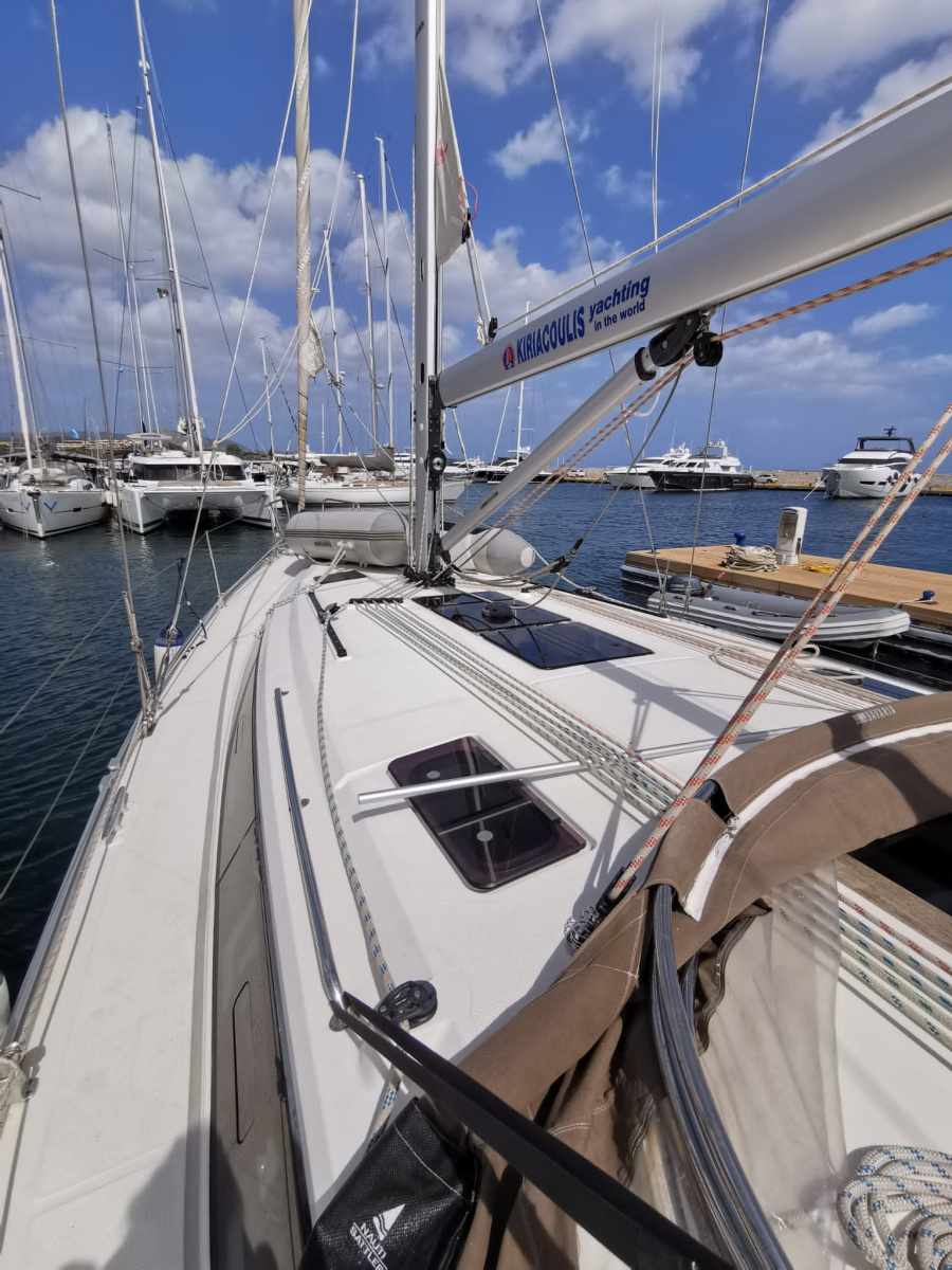 Photo #1 - Bavaria Cruiser 37 - 3 cab. (ECONOMY) en  - 35059