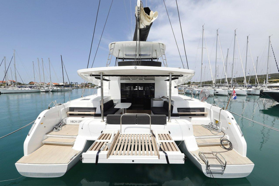 Photo #1 - Lagoon 50 - 6 + 1 cab. (High Life) in D-Marin Dalmacija Marina - 35500