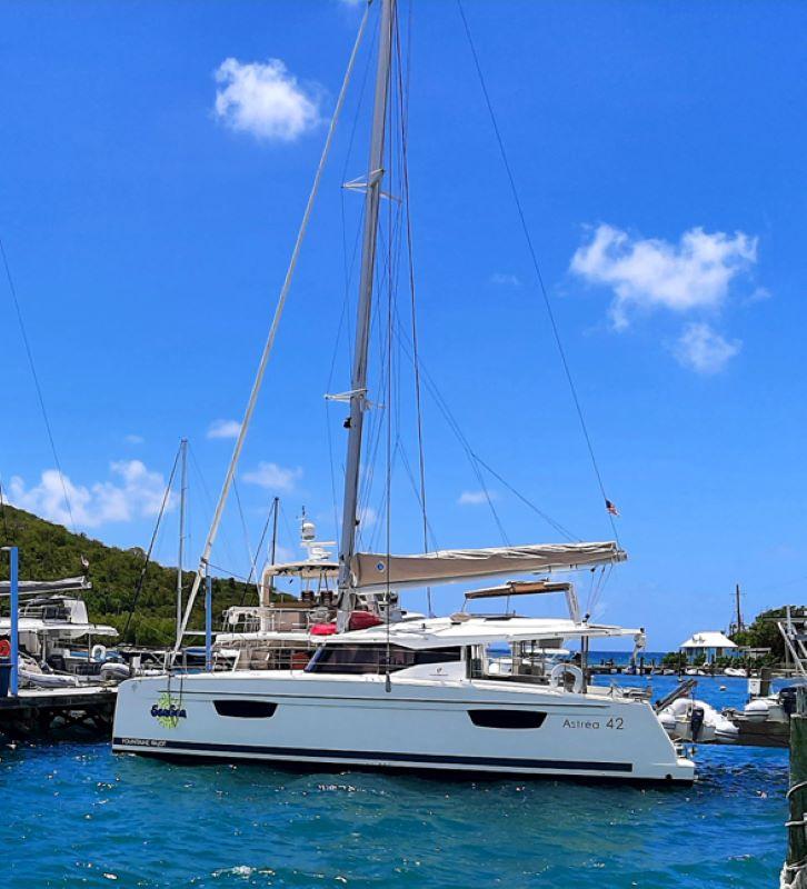 Photo #1 - Fountaine Pajot Astrea 42 (SeaSea) en Frenchtown Marina - 36265
