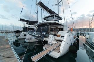 Photo #1 - Lagoon 46 - 4 + 2 cab. (Spiritus) in Lefkas main port - 36360