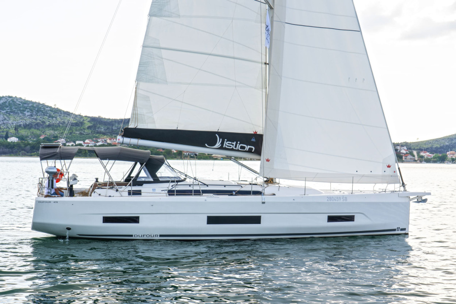 Photo #1 - Dufour 470 - 4 cab. (First Secret) en ACI Marina - 37136