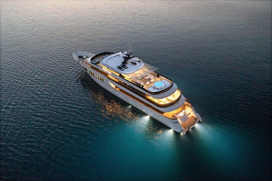 Photo #1 - MY Custom Black Swan (Black Swan) en Komolac, ACI Marina - 37173