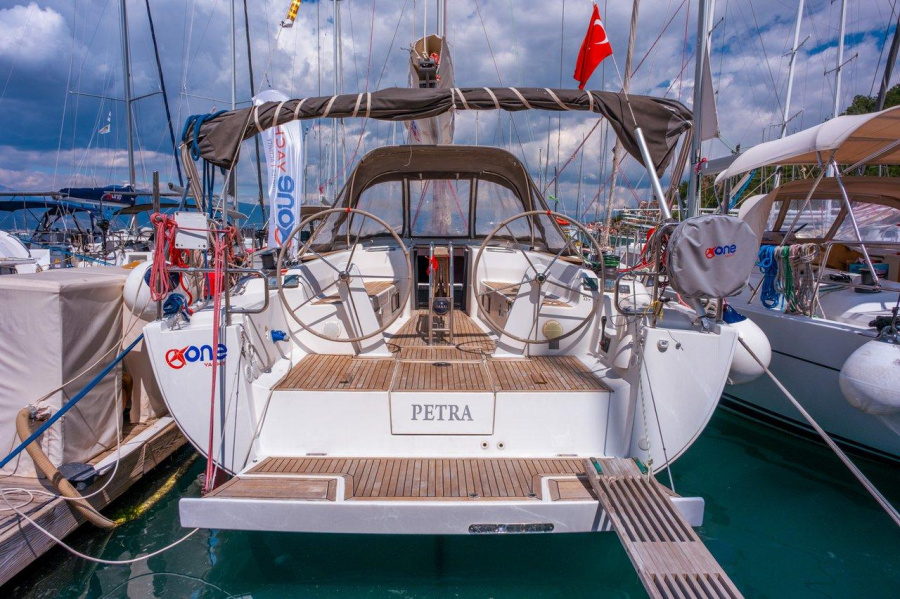 Photo #1 - Hanse 445 (Petra) in Sail Pier, Sovalye Island - 37713