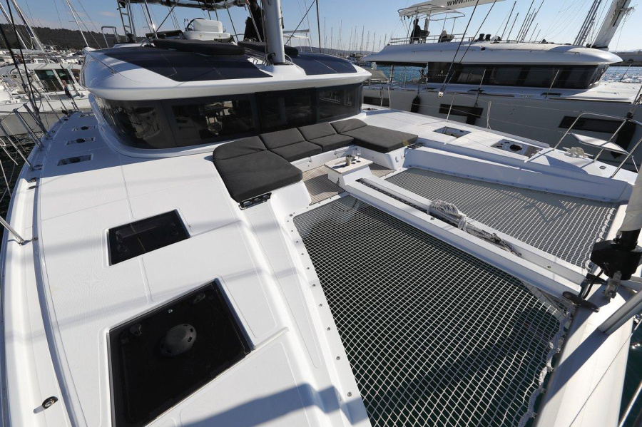 Photo #1 - Lagoon 51 OW - 4 + 1 cab. (Serendipity) in D-Marin Dalmacija Marina - 37793