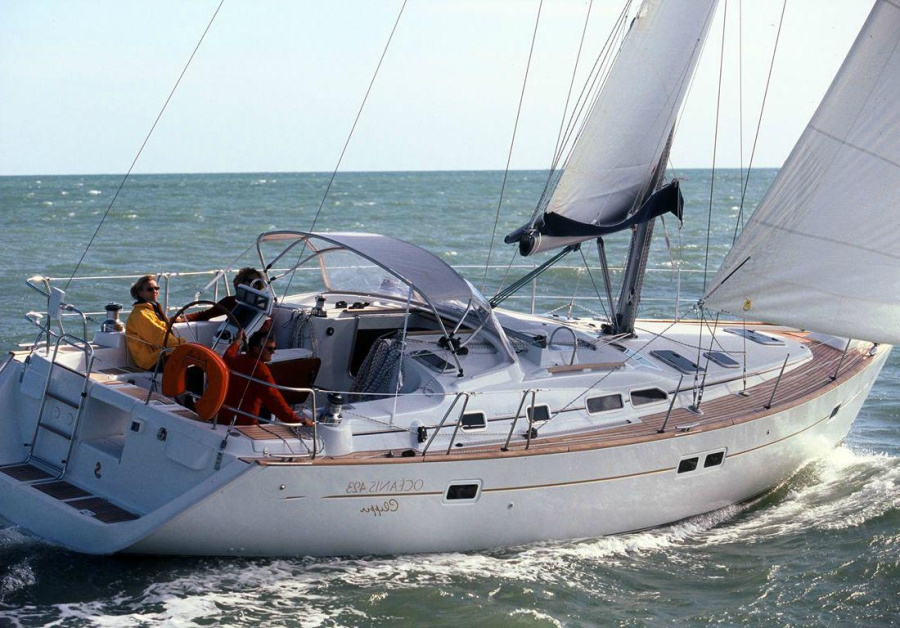 Photo #1 - Oceanis Clipper 423 - 3 cab. (Argo) in Flisvos Delta marina - 37826