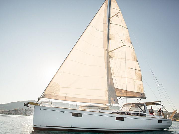 Photo #1 - Oceanis 48 - 5 cab. (Invictus) en  - 37888