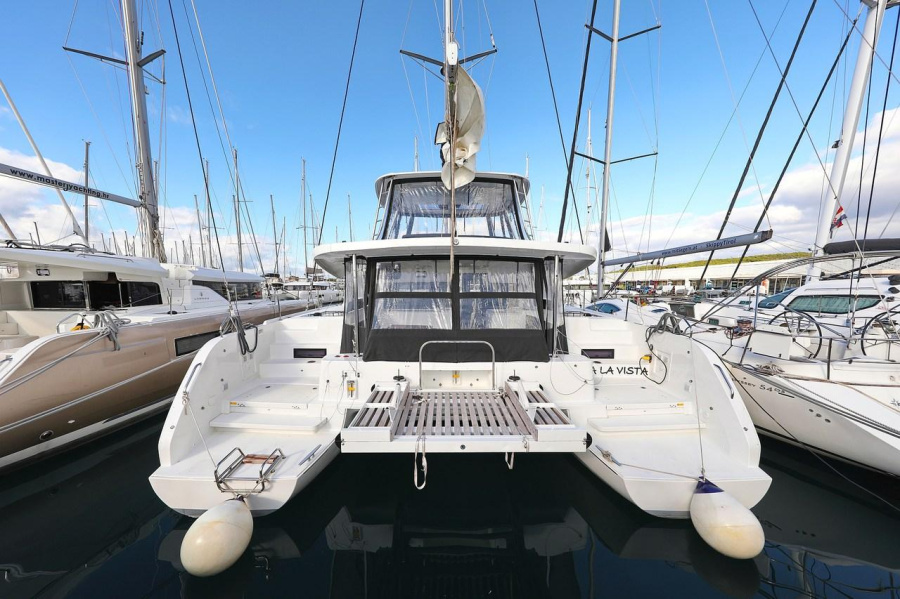 Photo #1 - Lagoon 46 - 4 + 2 cab. (Hasta La Vista) in D-Marin Dalmacija Marina - 38055