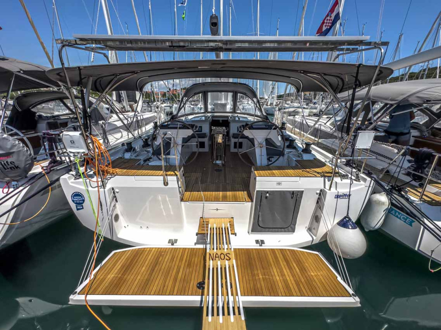 Photo #1 - Bavaria C46 - 4 cab. (Naos) en Marina Tehnomont Veruda - 38183