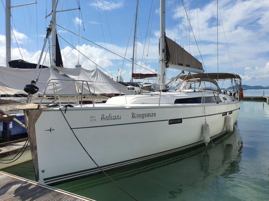 Photo #1 - Bavaria Cruiser 46 - 3 cab. (Kingsman) in Yacht Haven Marina - 38193