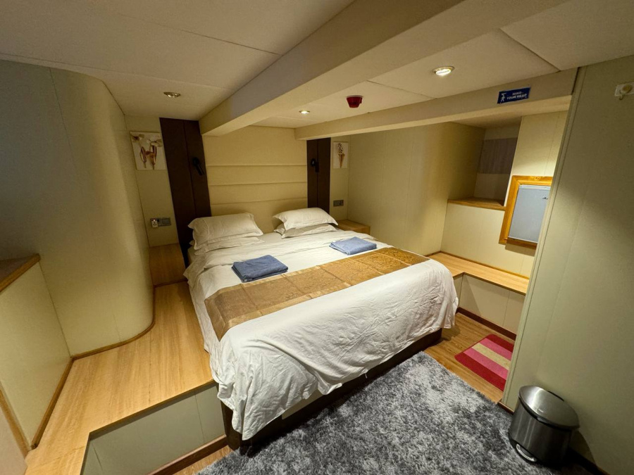 North Seven Liveaboard - 1