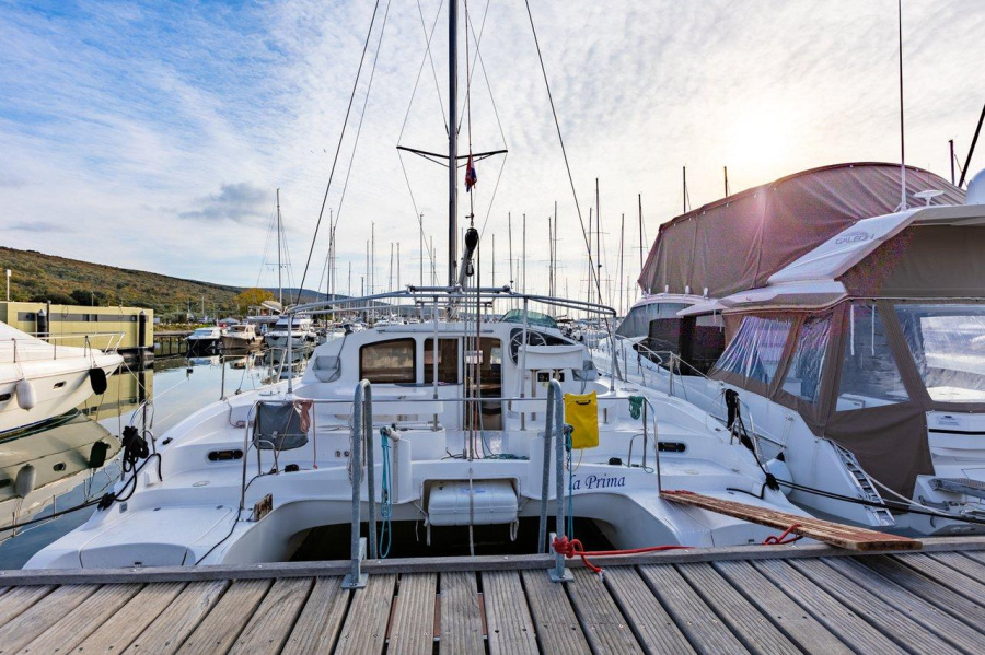 Photo #1 - Lavezzi 40 - 4 cab. (La Prima) in Marina Kremik - 38655