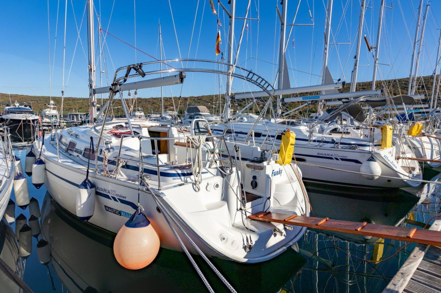 Photo #1 - Bavaria 37 Cruiser (Funky) in Marina Punat - 38657