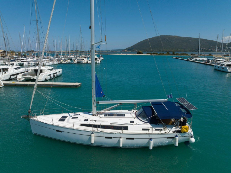 Photo #1 - Bavaria Cruiser 51 (Roxane) en Lefkas main port - 38722