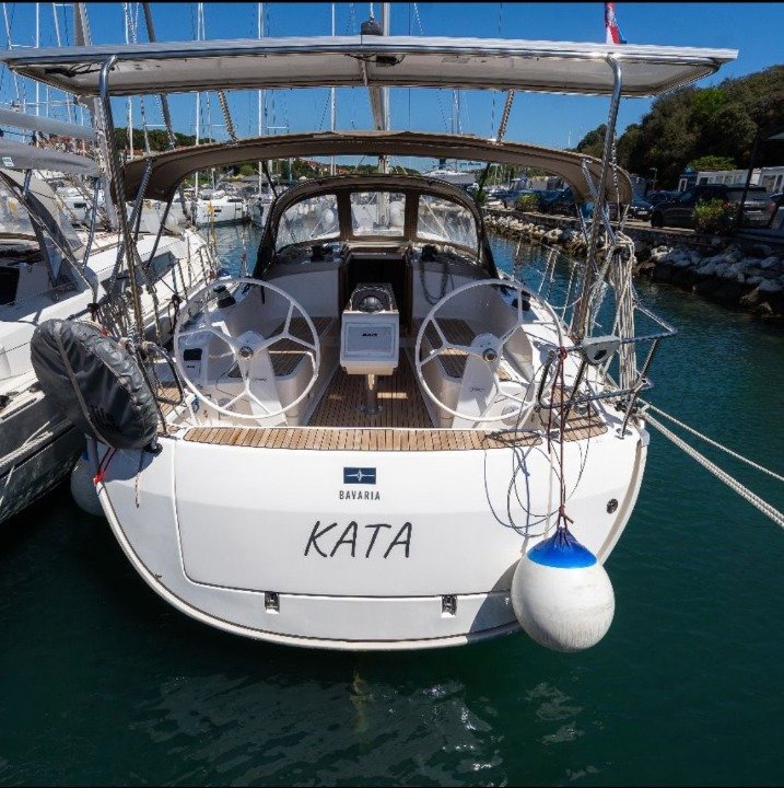 Photo #1 - Bavaria Cruiser 37 - 2 cab. (Kata) in Marina Tehnomont Veruda - 38886