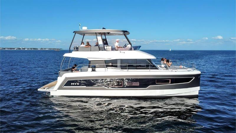 Photo #1 - Fountaine Pajot MY5 (Red Lyon) in Bahamas, Abacos, Boat Harbour Marina - 39124