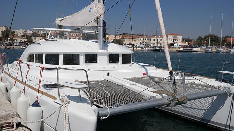 Photo #1 - Lagoon 380 - 4 + 2 cab. (My Elisabeth) en Rhodes New Marina - 39941