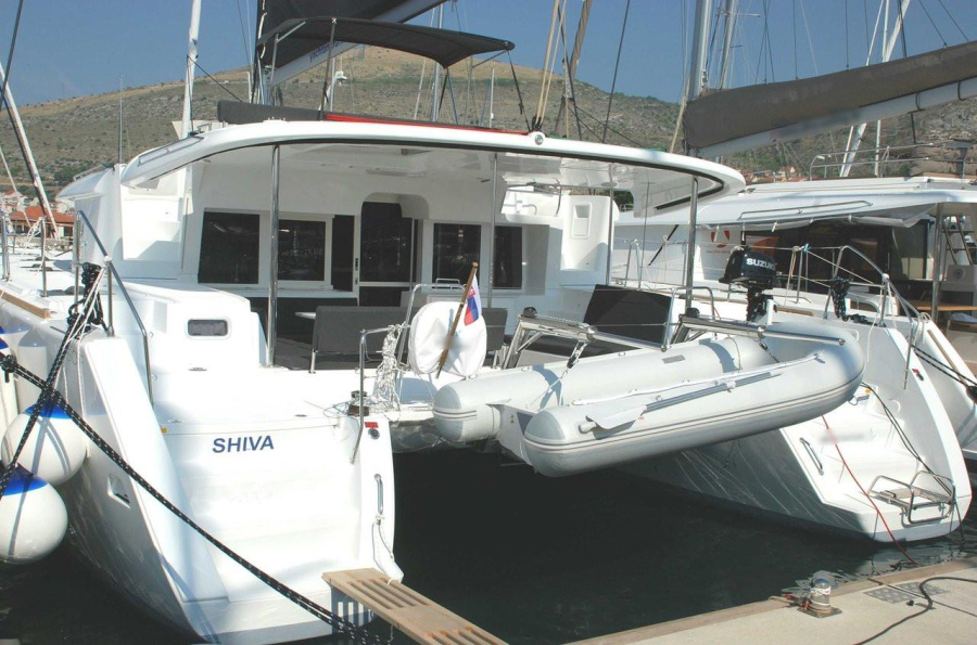 Photo #1 - Lagoon 450 F - 4 + 2 cab. (Shiva) in Yachtclub Seget (Marina Baotić) - 40394