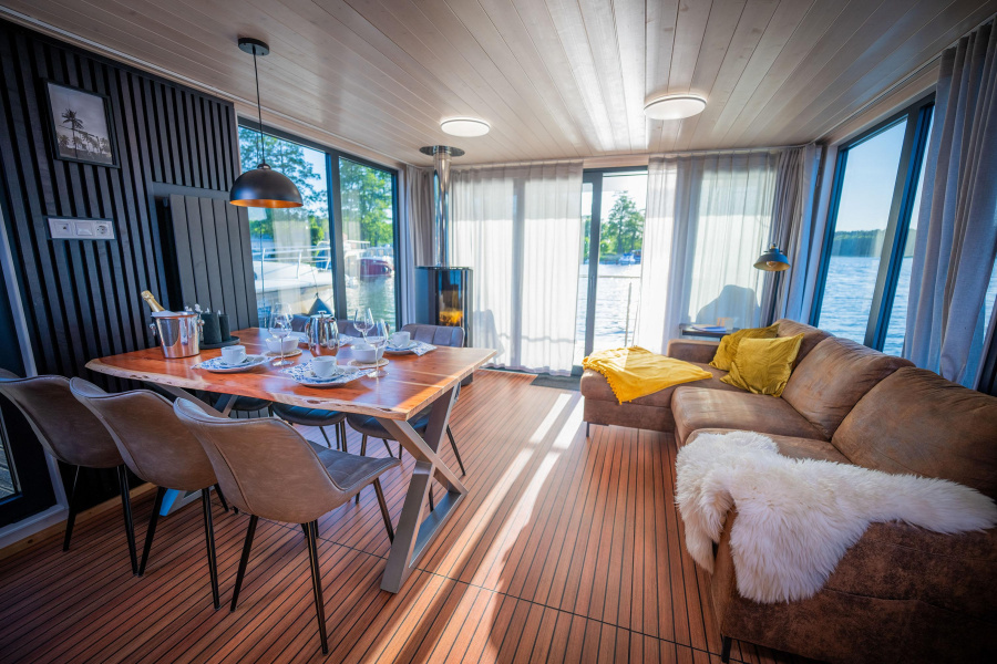 Photo #1 - Woma D13 (Miami) in Röblinsee Marina - 40451