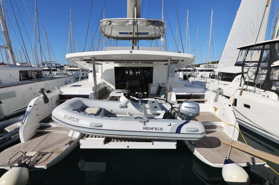 Photo #1 - Lagoon 51 - 6 + 1 cab. (Apolon) in D-Marin Dalmacija Marina - 40714