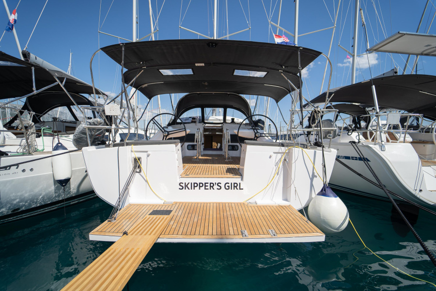 Skipper's Girl - 2