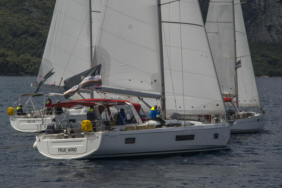 Photo #1 - Oceanis 51.1 - 5 + 1 cab. (True Wind) in ACI Marina - 41753