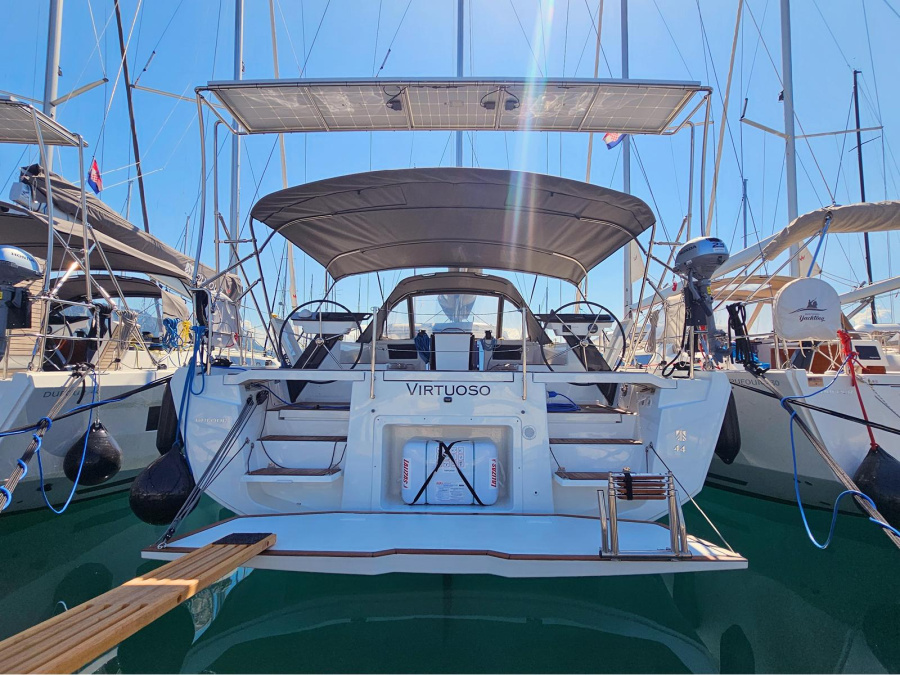 Photo #1 - Dufour 44 - 4 cab (Virtuoso) in Marina - 41780