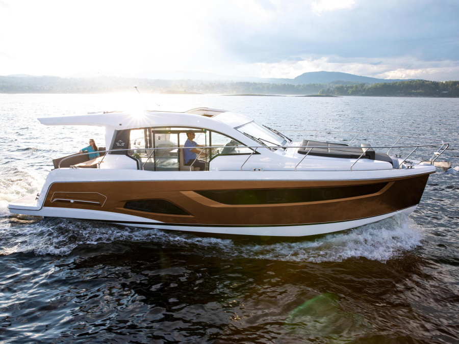 Photo #1 - Sealine C390 (Tireless) in Marina - 42096