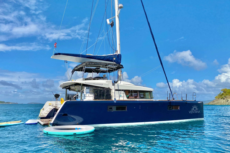 Photo #1 - Lagoon 52 - 5 + 1 cab. (Ventana Al Mar) en Belize, Old Belize Marina  - 42701