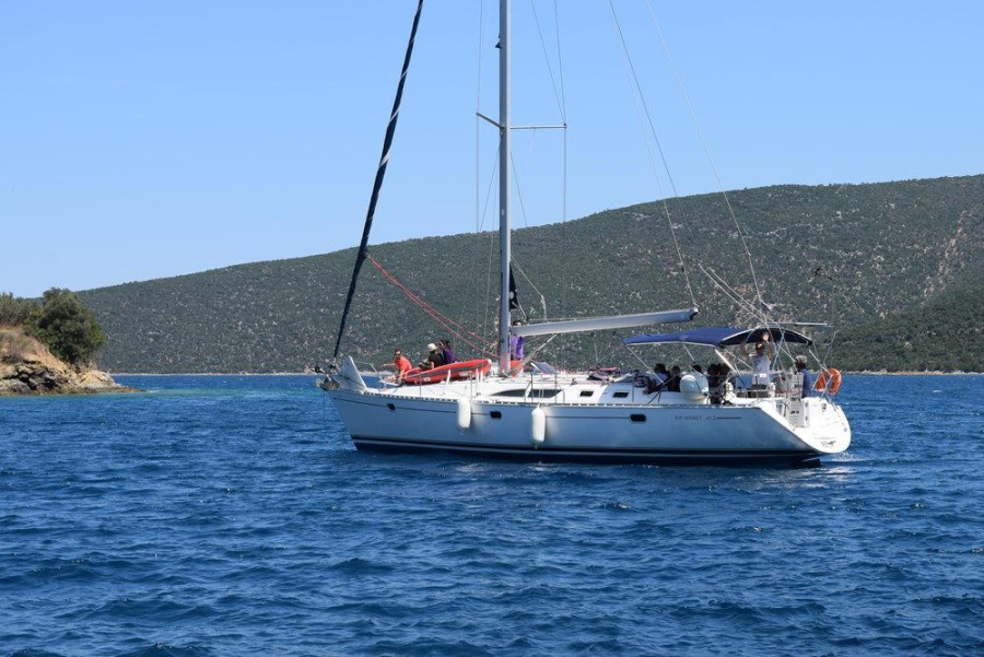 Photo #1 - Sun Odyssey 45.1 - 4 cab. (Iole) en  - 43400