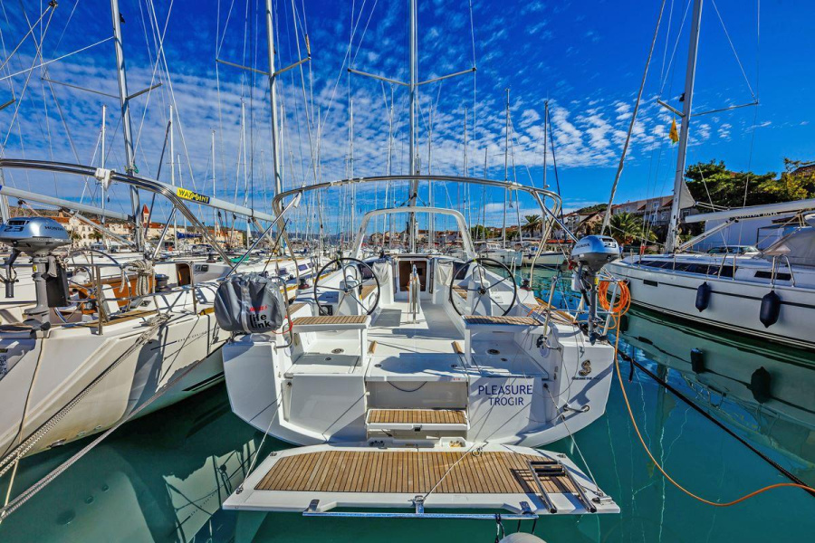 Photo #1 - Oceanis 38.1 (Pleasure) en ACI Marina - 43401