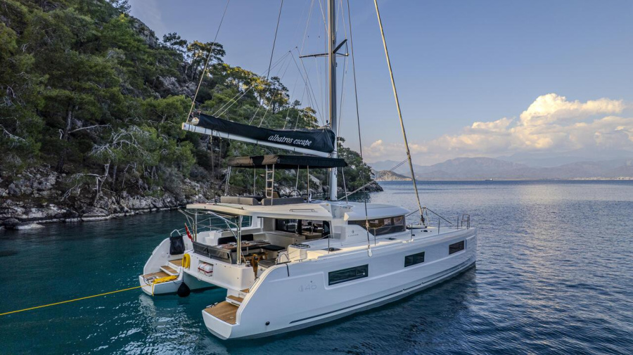 Photo #1 - Lagoon 46 - 4 + 2 cab. (Albatros Escape) in Ece Saray Marina Resort - 43409