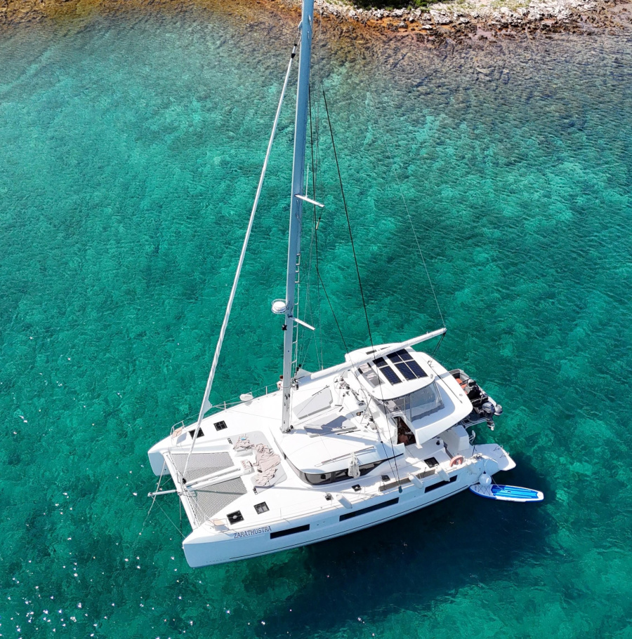 Photo #1 - Lagoon 51 - 6 + 2 cab. (Zarathustra) in D-Marin Dalmacija Marina - 61334