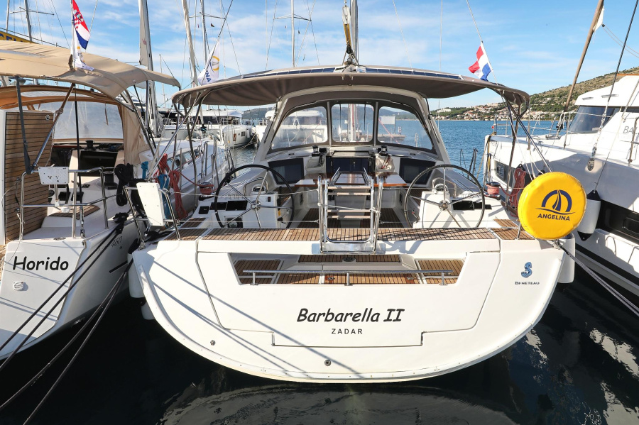 Photo #1 - Oceanis 45 - 4 cab. (Barbarella II) in Marina (ex.SCT) - 44176