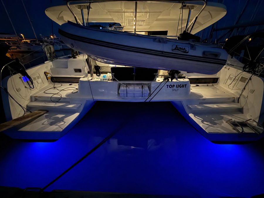Top Light - 2