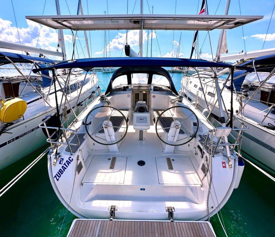 Photo #1 - Bavaria Cruiser 41 - 3 cab. (Zubatac) in D-Marin Dalmacija Marina - 65893